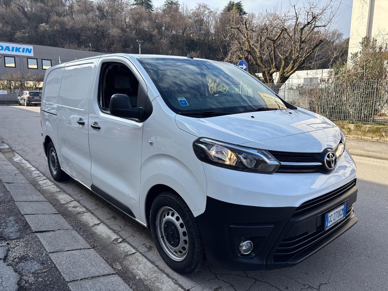 Toyota Proace 1.5D AUTOCARRO L1 |IVA INCLUSA|