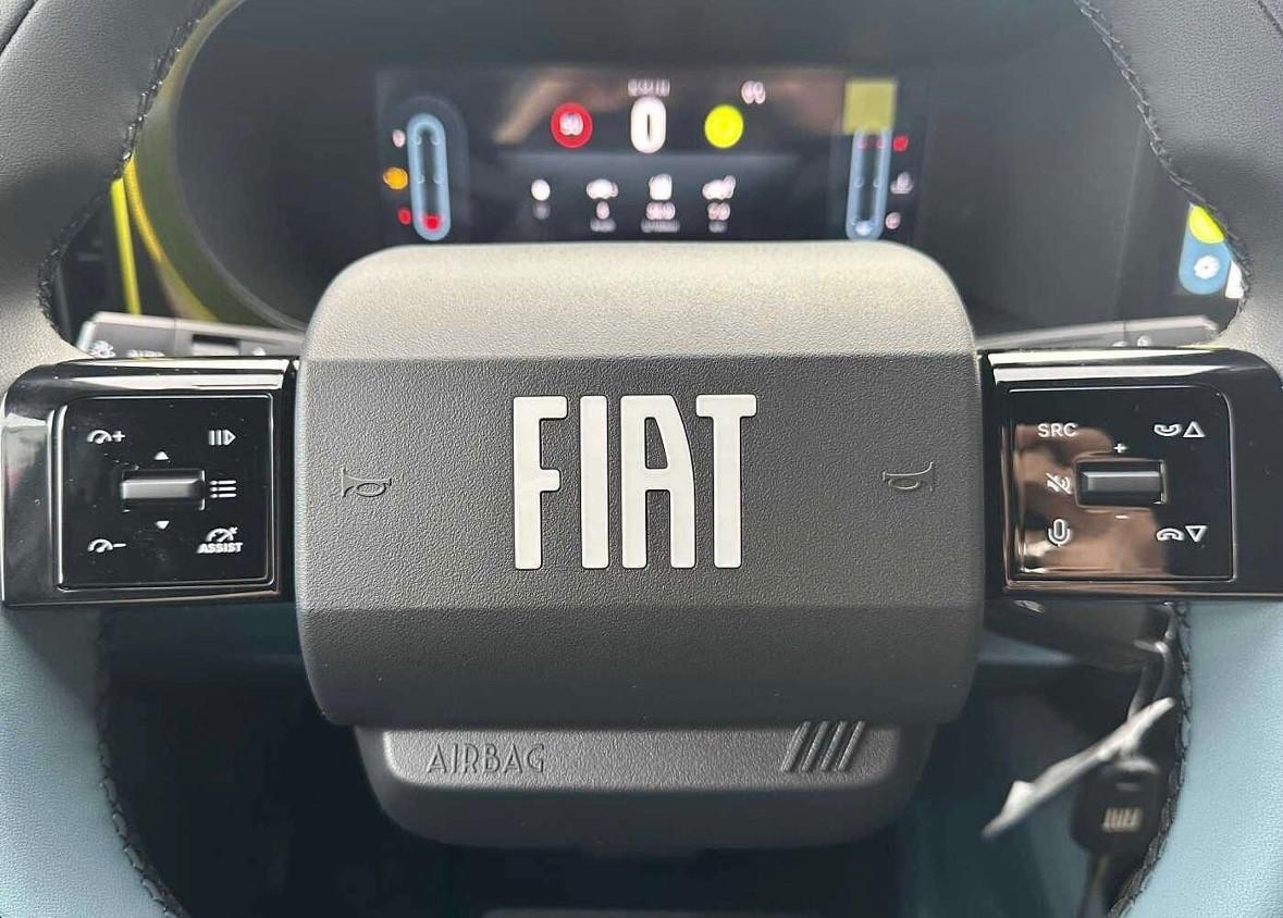 Fiat Grande Panda 1.2 Hybrid 110 CV S&S La Prima