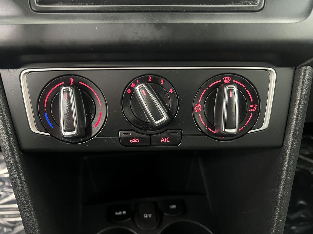 VOLKSWAGEN Polo V 2014 Polo 5p 1.4 tdi Comfortline 75cv