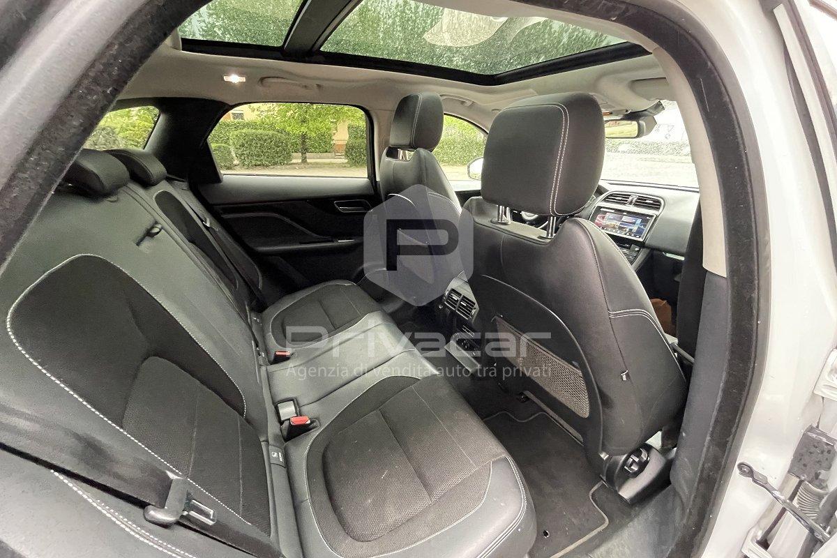 JAGUAR F-Pace 2.0 D 180 CV AWD aut. R-Sport