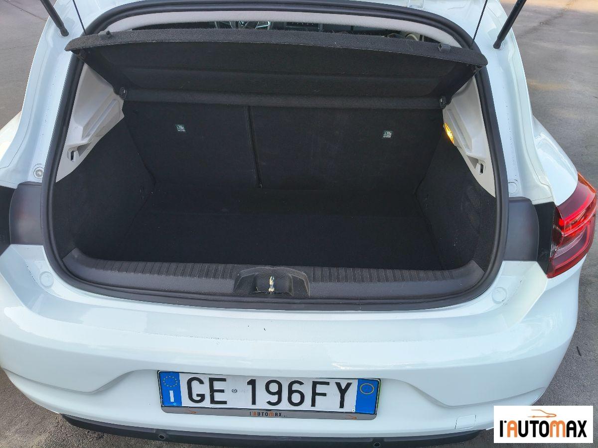 RENAULT - Clio 1.6 hybrid Zen E-Tech 140cv auto my21