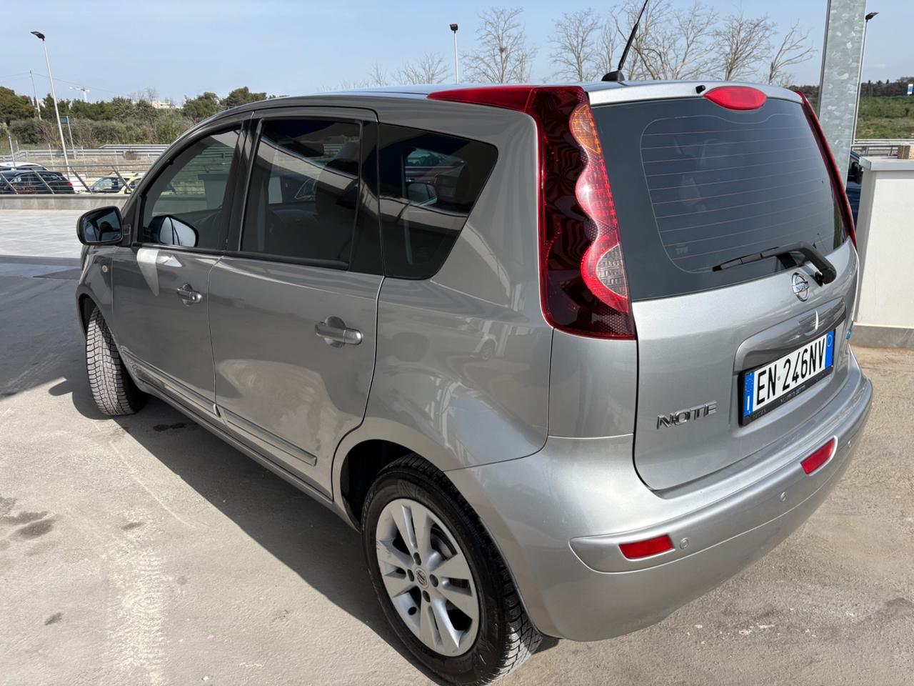 Nissan Note 1.5 dCi 90CV Tekna