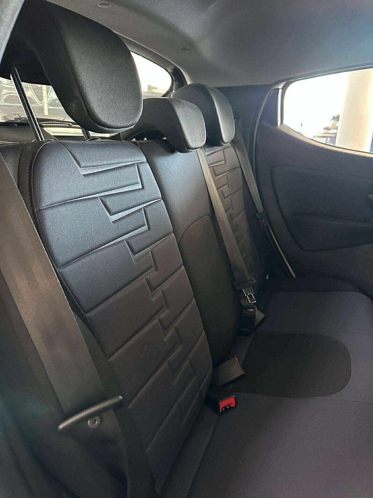 LANCIA YPSILON 1.0 HYBRID 70CV 2024 PLATINO