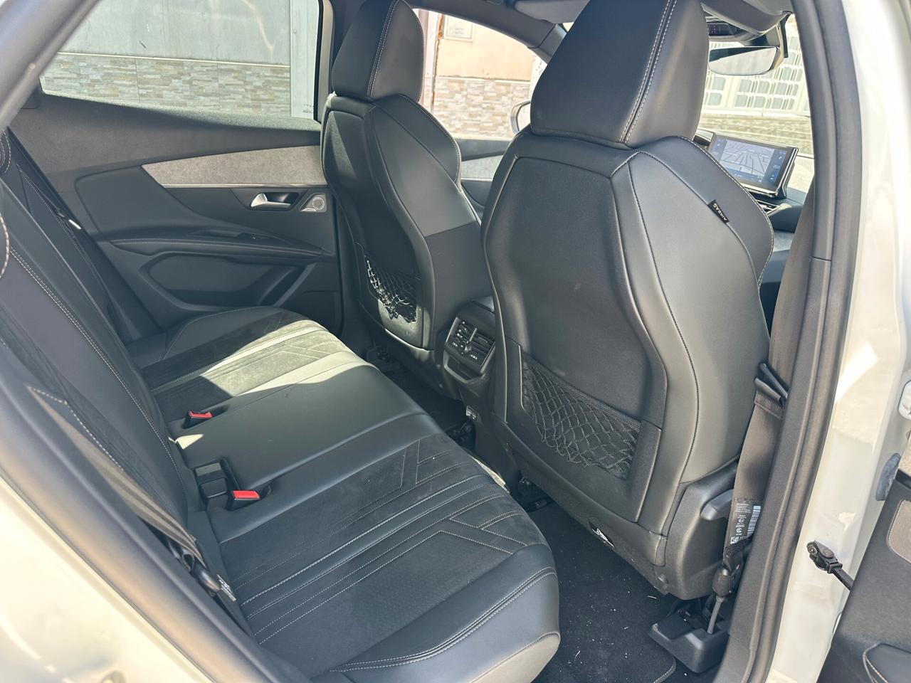 Peugeot 3008 BlueHDi 130 EAT8 GT Pack 2021