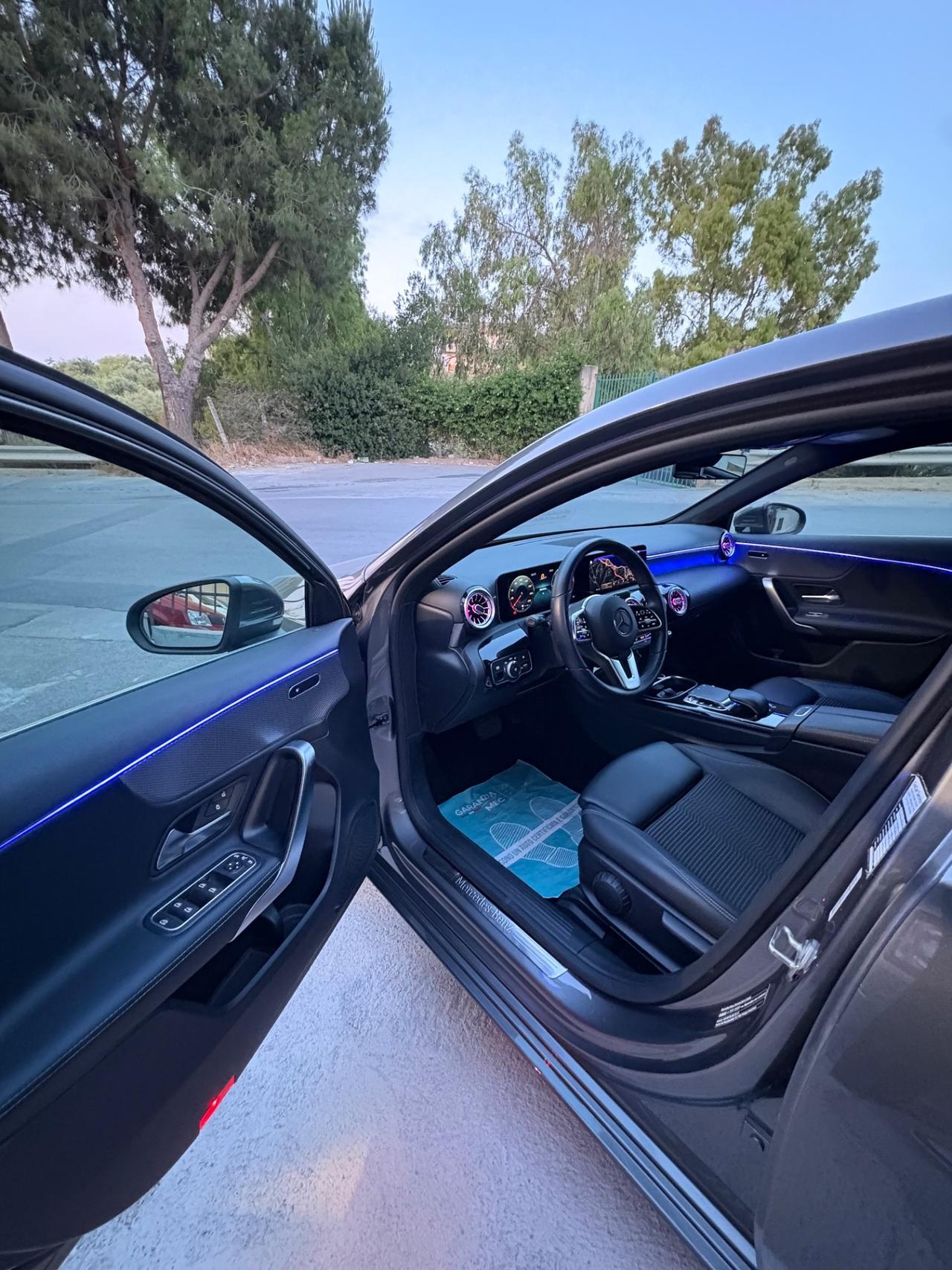 Mercedes classe A 180D Automatic luci ambient