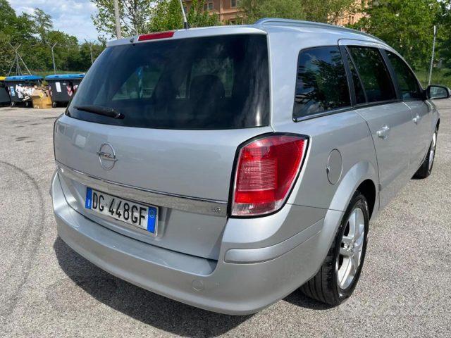 OPEL Astra 1.6 16V VVT Station Wagon Club