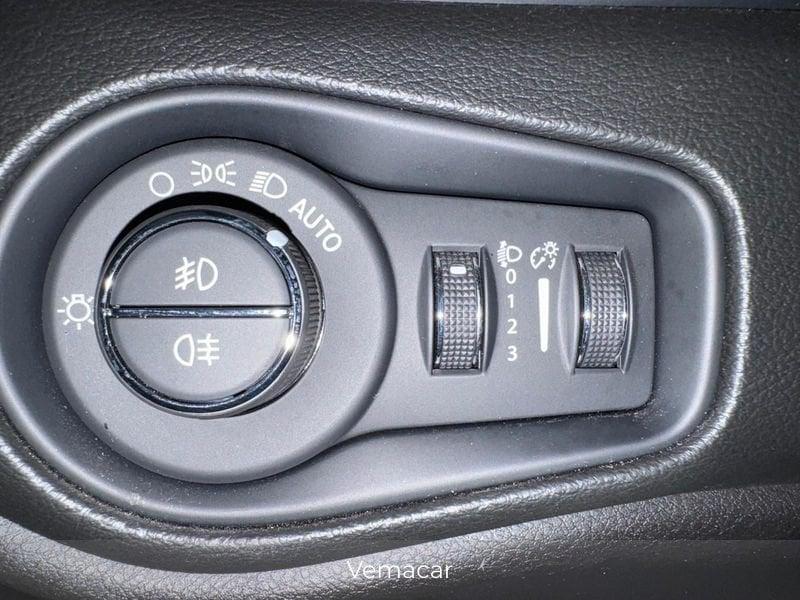Jeep Renegade 4xe 1.3 T4 PHEV 190cv B. Plus 4xe SOLO 34M. KM-NAVI 8.4-FULL OPT