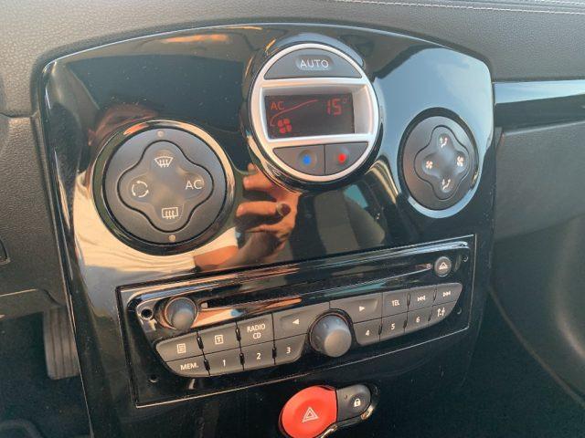 RENAULT Clio 1.2 16V 5 porte Live!