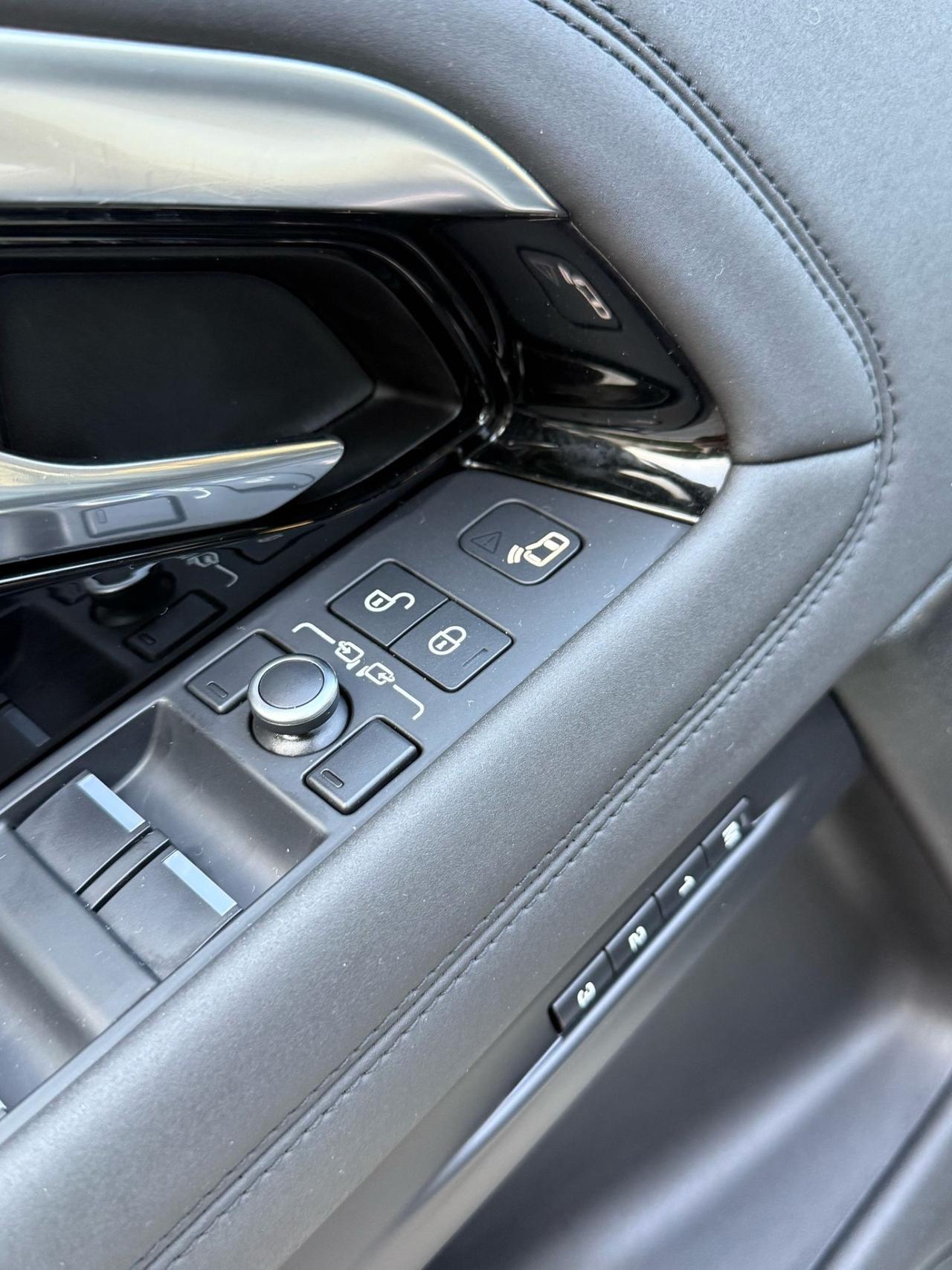 Range Rover Evoque R-Dynamic SE