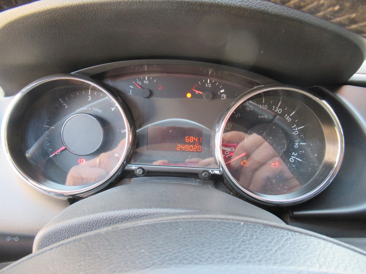 Peugeot 3008 1.6 HDi 112CV Allure