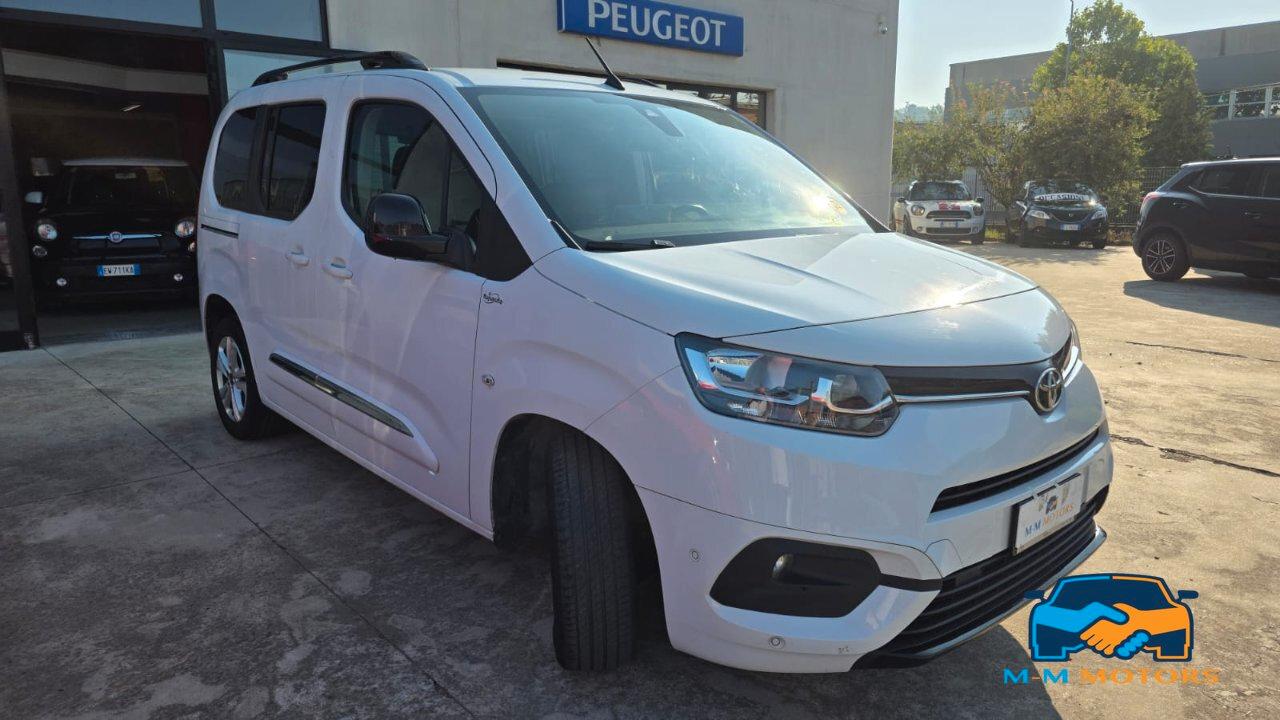 TOYOTA Proace City Verso 1.2P 110cv S&S L1 D Lounge