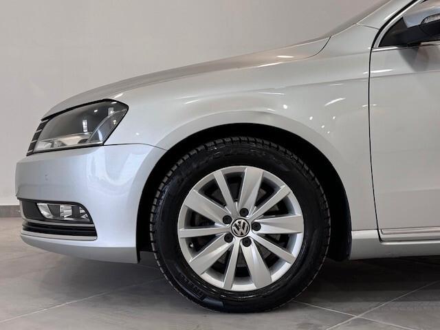 Volkswagen Passat 2.0 TDI Highline BlueM. Tech.