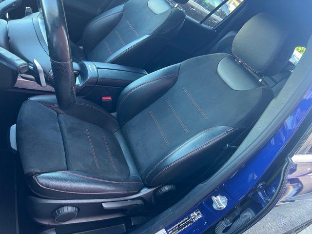 MERCEDES-BENZ GLB 200 d Automatic 4Matic Premium AMG Line