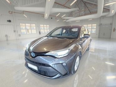 TOYOTA C-HR 1.8H 98CV E-CVT Business