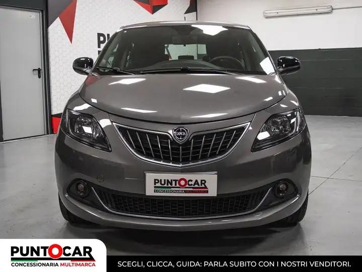 Lancia Ypsilon 1.0 FireFly 5 porte S&S Hybrid Platino