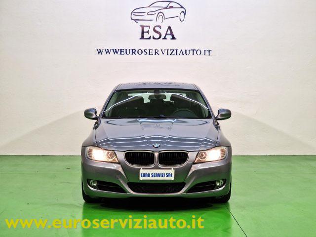 BMW 320 i cat Touring Attiva