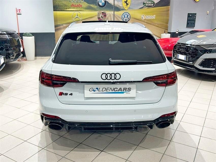 Audi RS 4 Avant