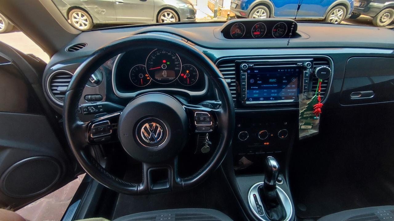 Volkswagen Maggiolino 2.0 TSI DSG Sport