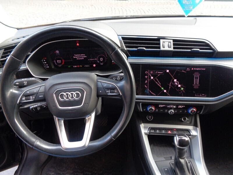 Audi Q3 SPB 35 TDI S tronic Total BLACK