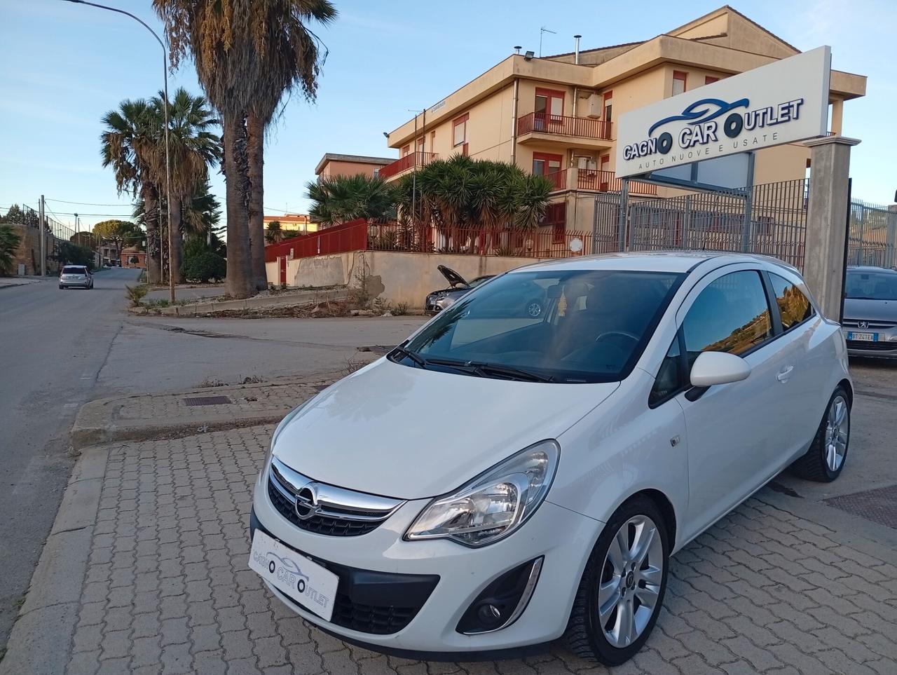 Opel Corsa 1.3 CDTI 95CV SPORT