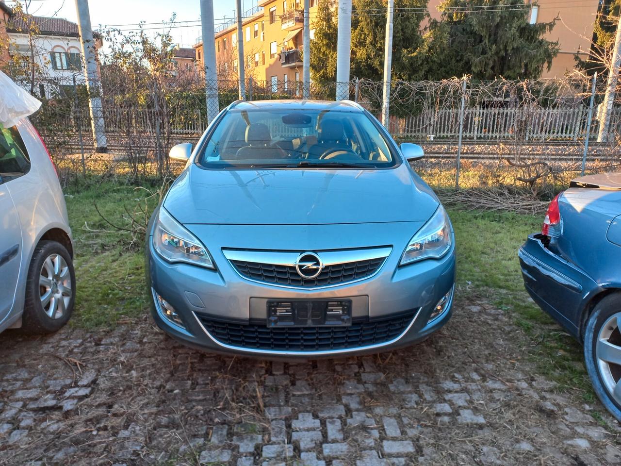 Opel Astra 1.7 CDTI 110CV Sports Tourer Cosmo