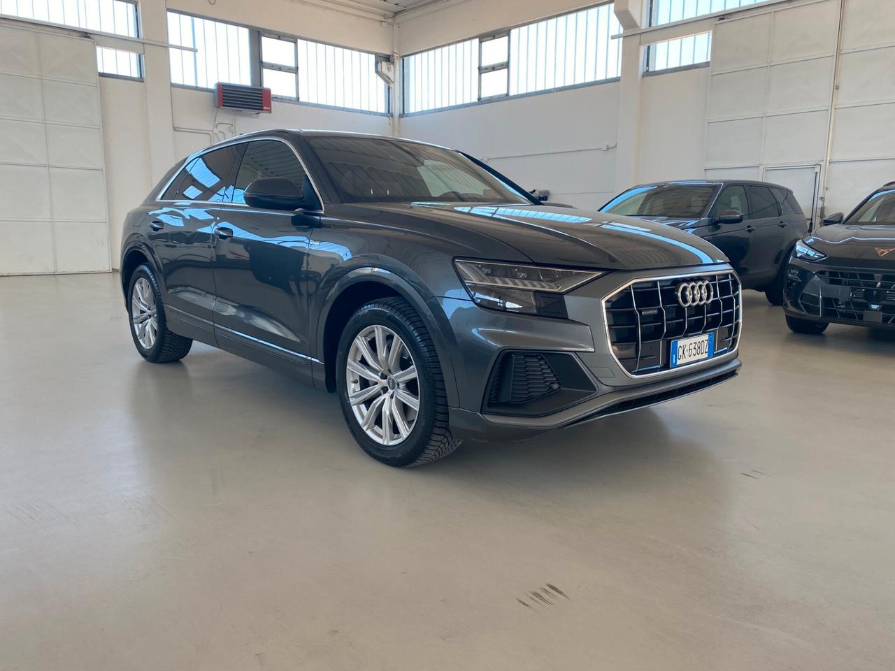 Audi Q8 50 TDI 286 CV quattro tiptronic Sport
