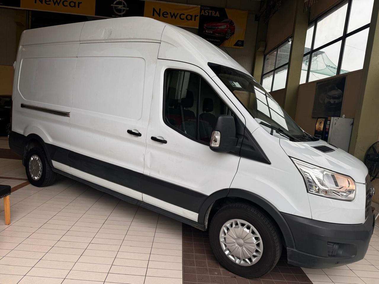 Ford Transit 2.2TDCi 125CV