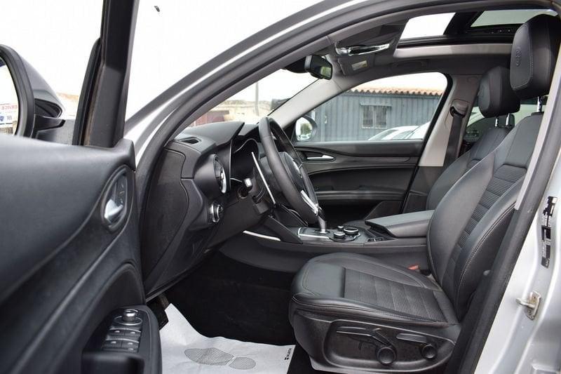 Alfa Romeo Stelvio 2.2 Turbo Diesel 210CV AT8 Q4 B-Tech