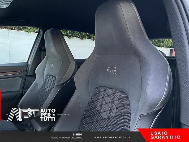 Volkswagen Golf Golf 1.5 etsi evo act R-Line 130cv dsg