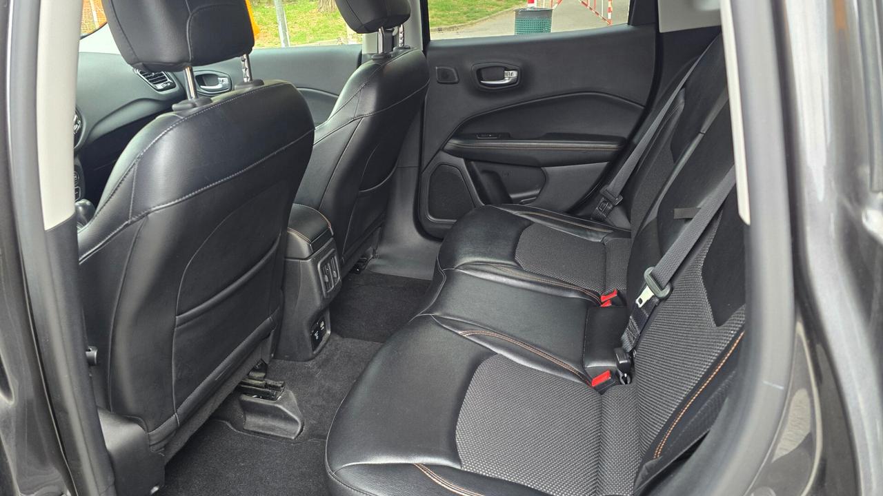 Jeep Compass 2.0 Multijet II aut. 4WD Opening Edition