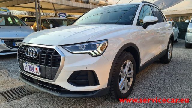 AUDI Q3 35 TDI S tronic Business Advanced