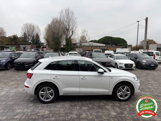 AUDI Q5 2.0 TDI S-LINE quattro S tronic