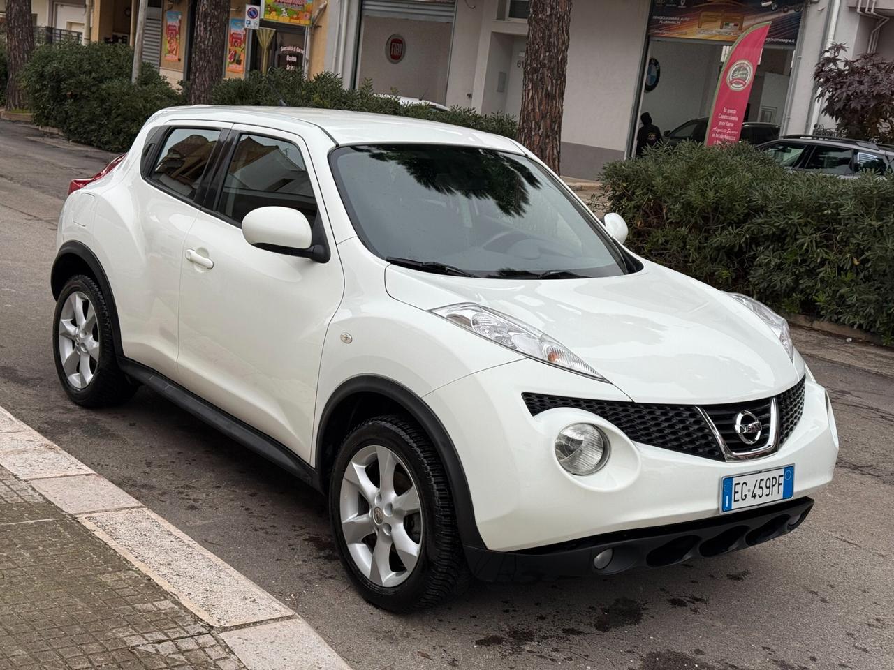 Nissan Juke 1.6 Tekna NAVI RETROCAMERA - 2011