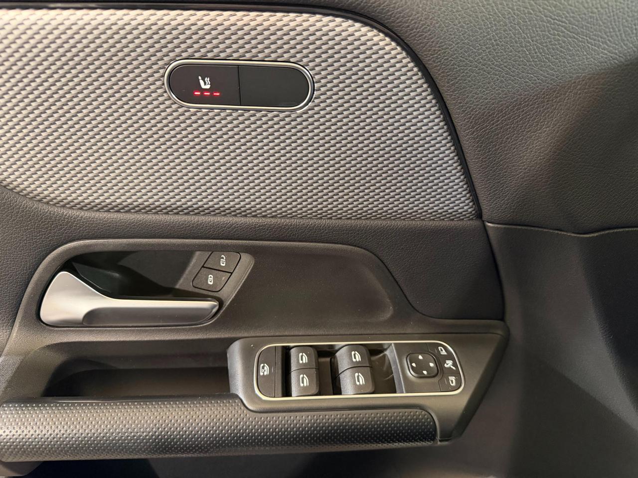 Mercedes GLB 180 d 180 CV Business automatic