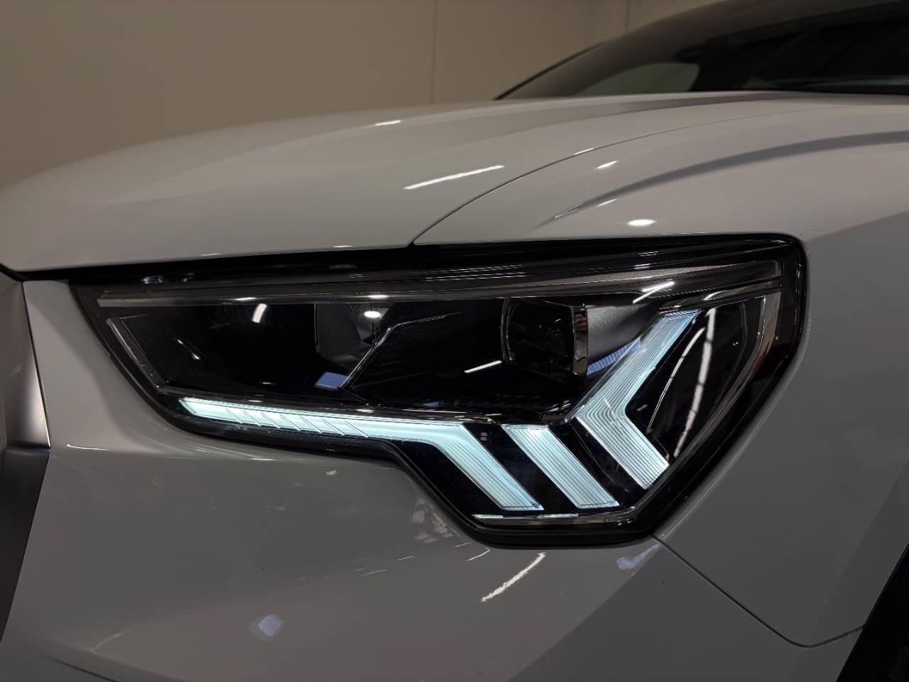 AUDI Q3 SPORTBACK 35 TDI S-TRONIC S-LINE