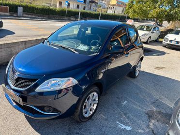 Lancia Ypsilon 0.9 TwinAir 85 CV 5 porte Metano Ecochic Platinum