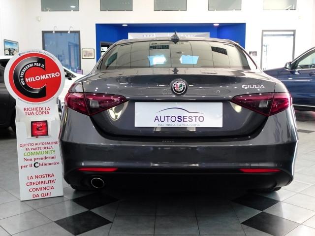 Alfa Romeo Giulia 2.2 MJT 160 CV BUSINESS