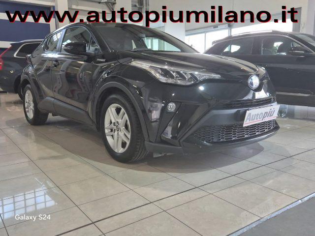 TOYOTA C-HR 1.8 Hybrid E-CVT Active