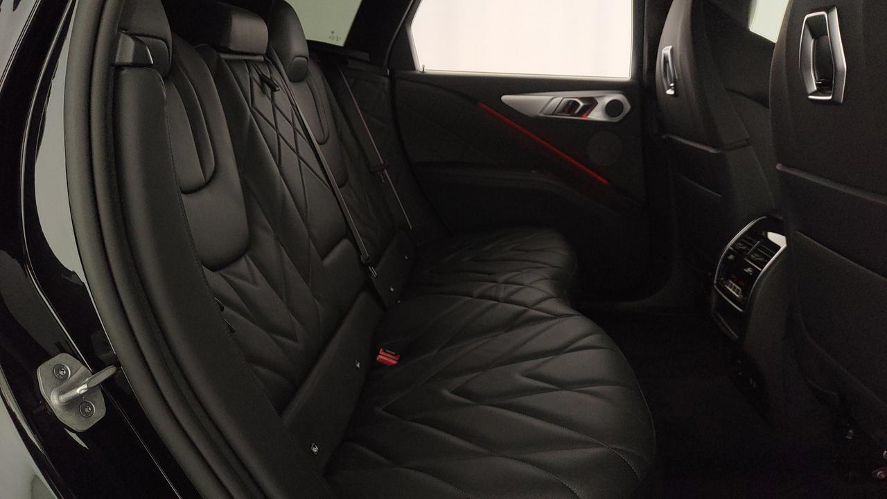 BMW XM G09 - XM 4.4 phev auto