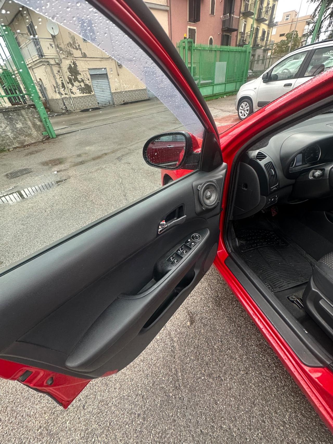 Hyundai i30 1.6 CRDi VGT 16V 90CV 5p. Active