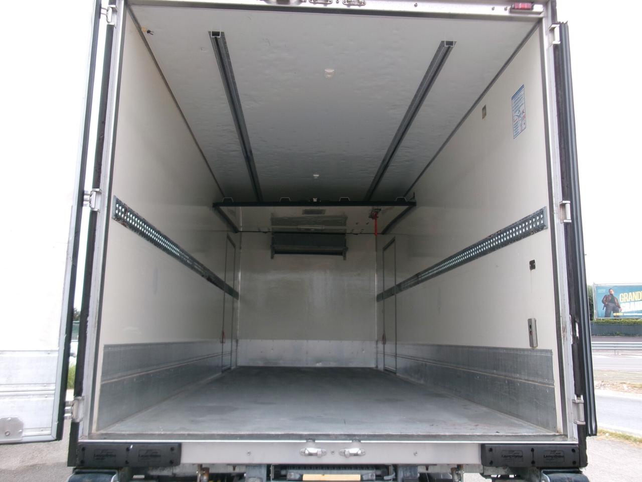 Iveco EUROCARGO 160/28 E6 FRIGO+PEDANA FRC 08/2027 16 PEDANE 280000 KM
