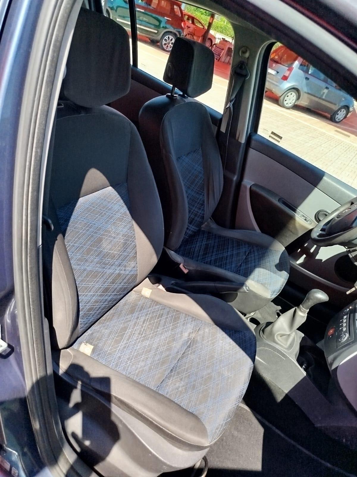 Renault Clio 1.2 16V 5 porte Dynamique