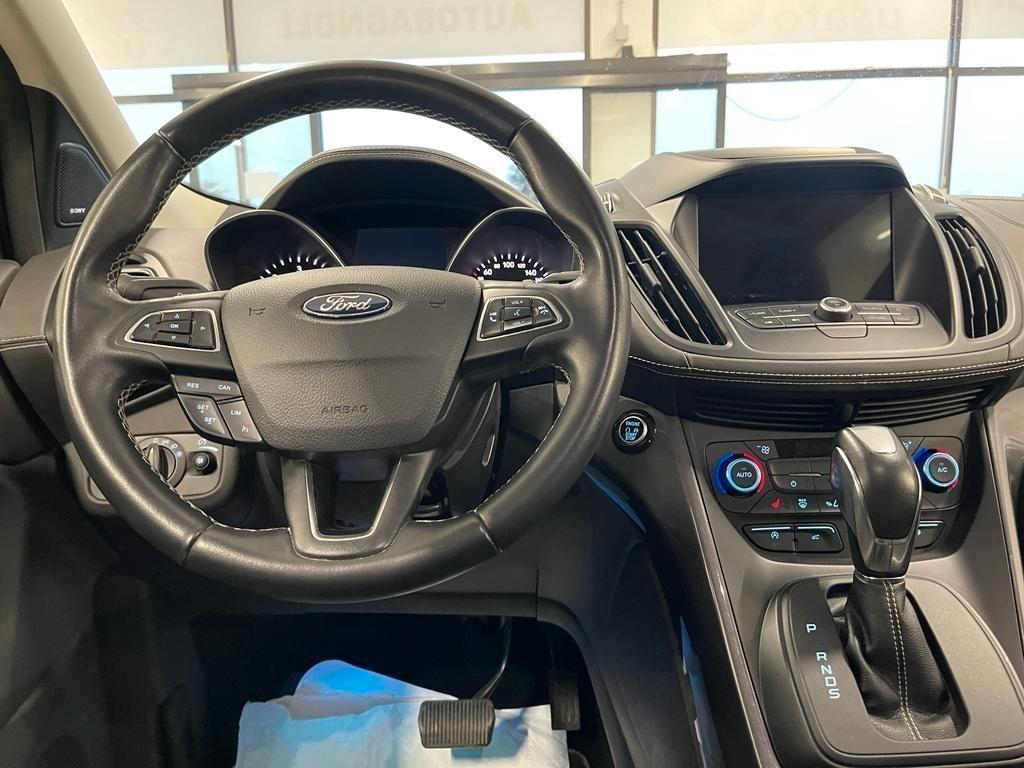 Ford Kuga VIGNALE 2.0 TDCI 4WD Powershift