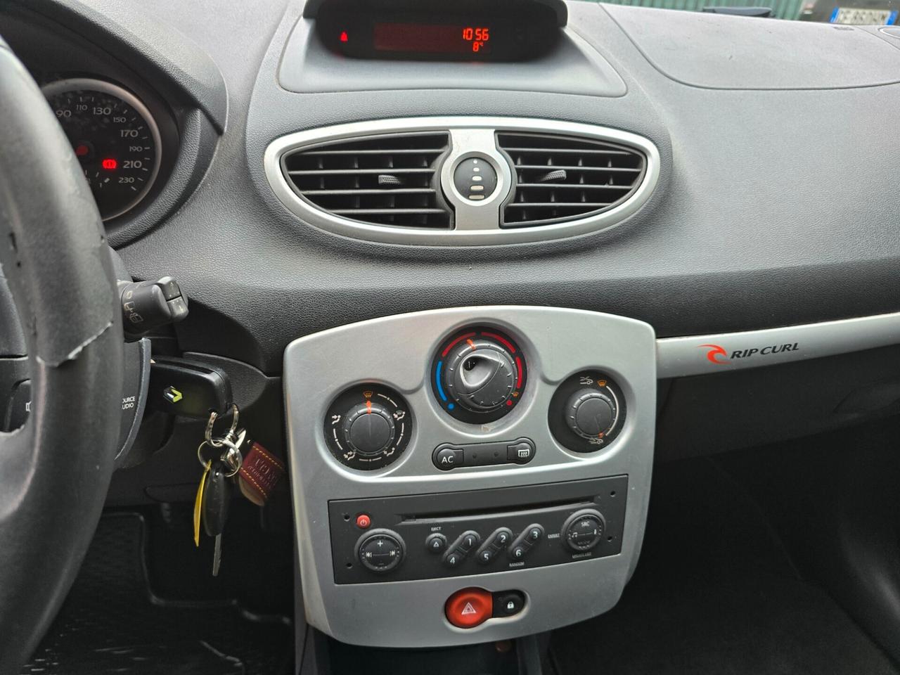 Renault Clio 1.2BENZ 75CV 120000km neop-2009