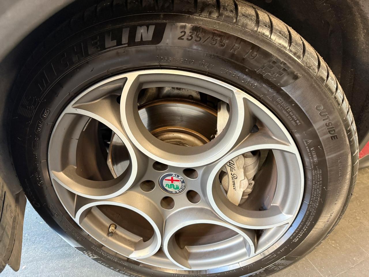 Alfa Romeo Stelvio 2.2 Turbodiesel 160 CV AT8 RWD Business