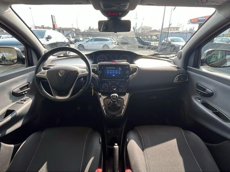 Lancia Ypsilon Ypsilon 1.0 FireFly 5 porte S&S Hybrid Ecochic Gold