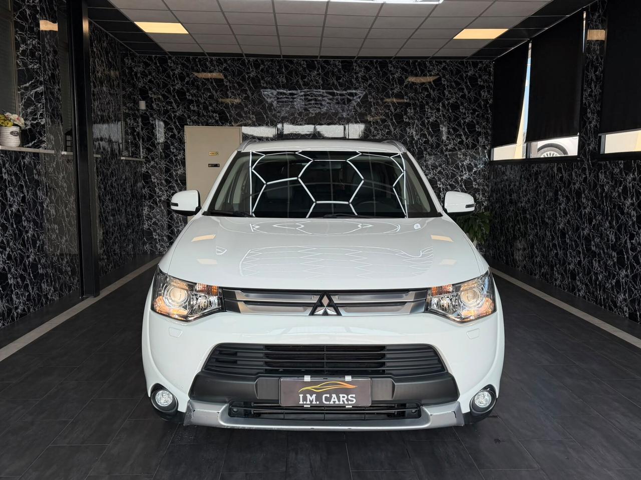 Mitsubishi Outlander 2.2 DI-D 4WD Instyle 7p.