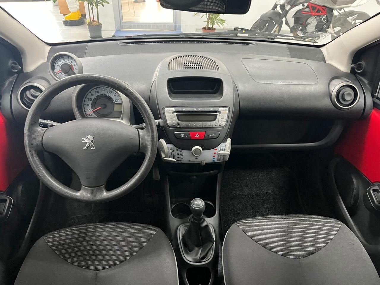 Peugeot 107 3 porte 1.0 12v