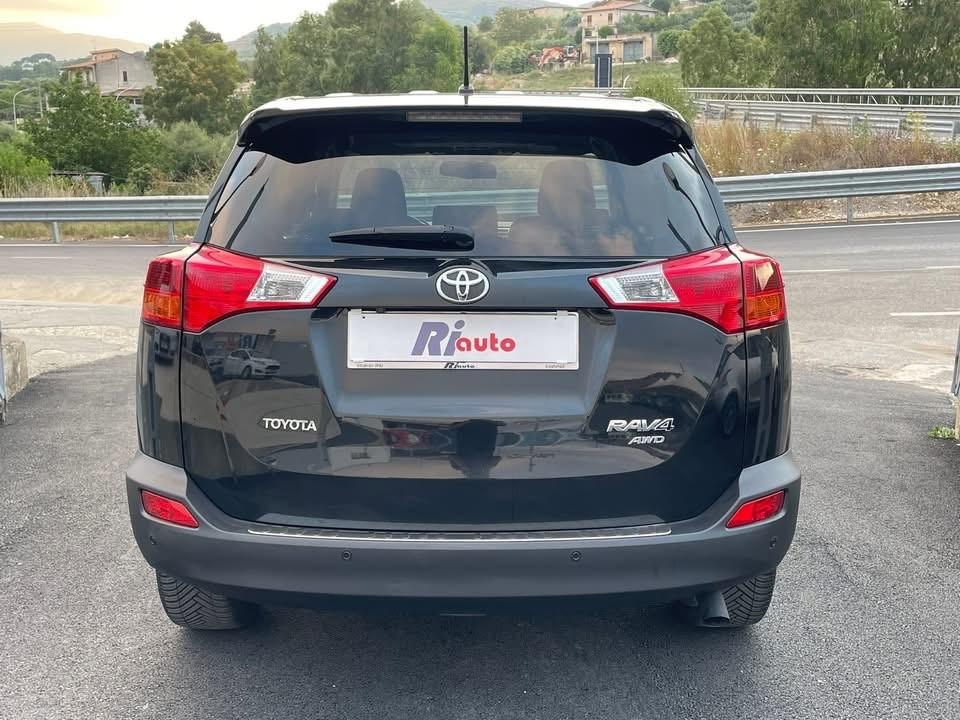 Toyota RAV 4 RAV4 2.2 D-4D 4WD Style