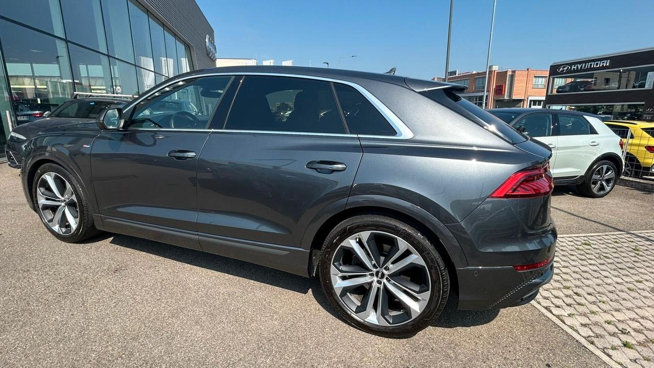 Audi Q8 SUV 50 TDI 286 CV quattro tiptronic S line edition